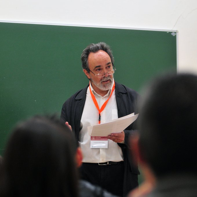 manuel.jpg manuel.jpg