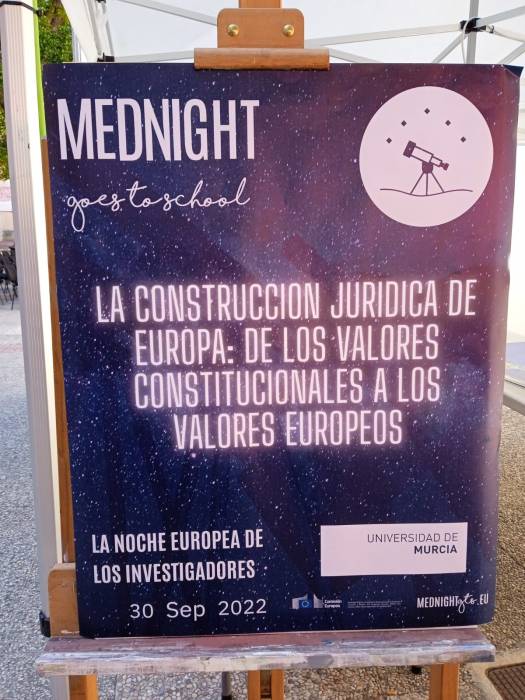 00-med.jpg 00-med.jpg