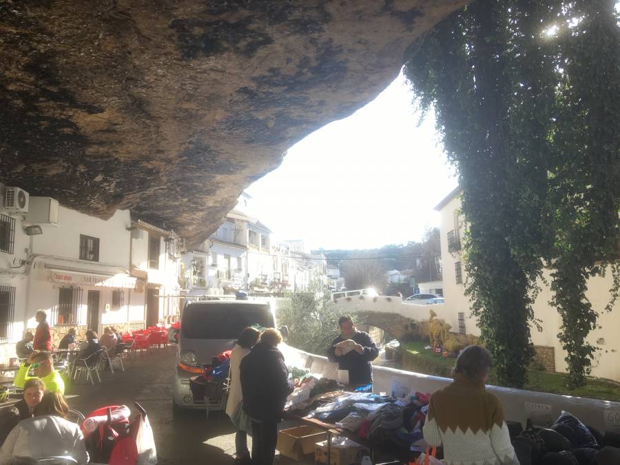 setenil.jpg setenil.jpg