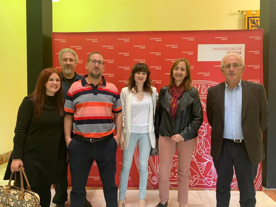 redisnet.jpg redisnet.jpg