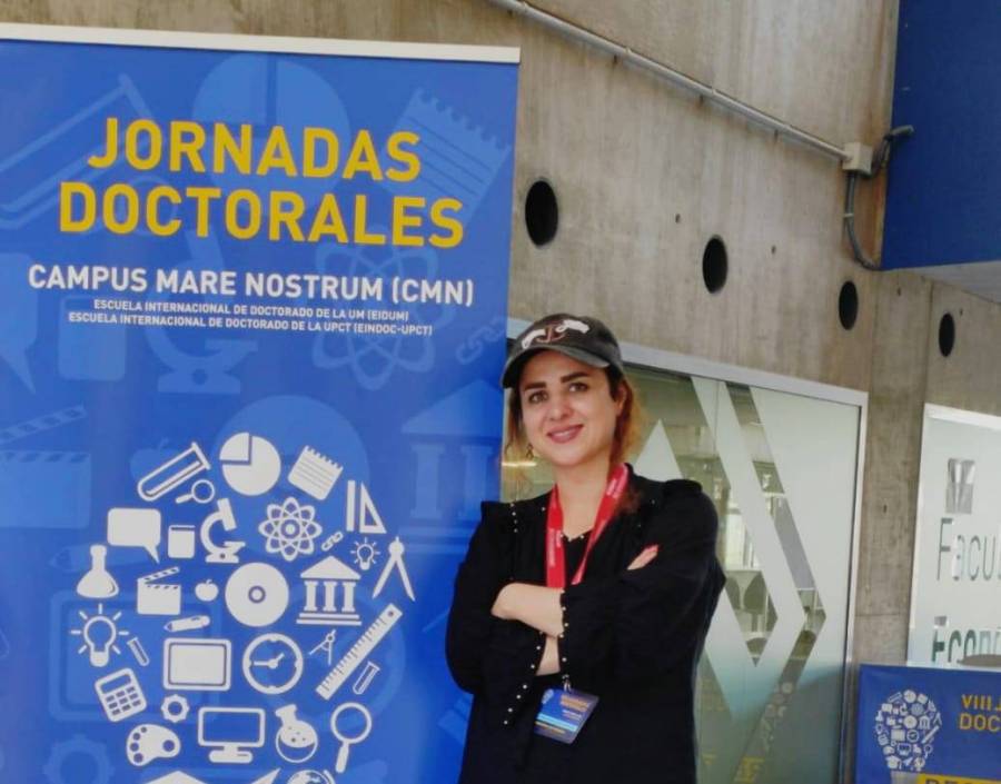 hamideh001.jpg hamideh001.jpg